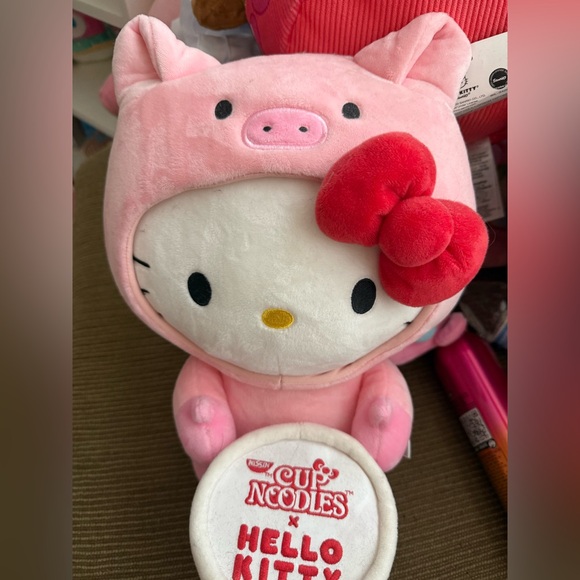 Hello Kitty X cup of noodles pork - Picture 2 of 3